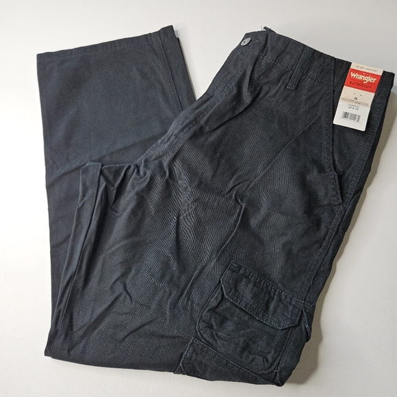 Wrangler Other - Wrangler Authentics Men's Premium Relaxed Fit Straight Leg Cargo Pant